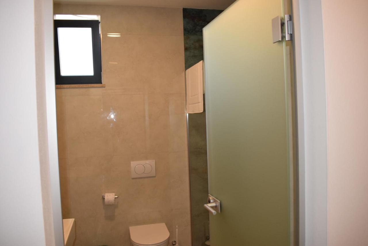 Maresole Beachfront Residence ポレッチ エクステリア 写真