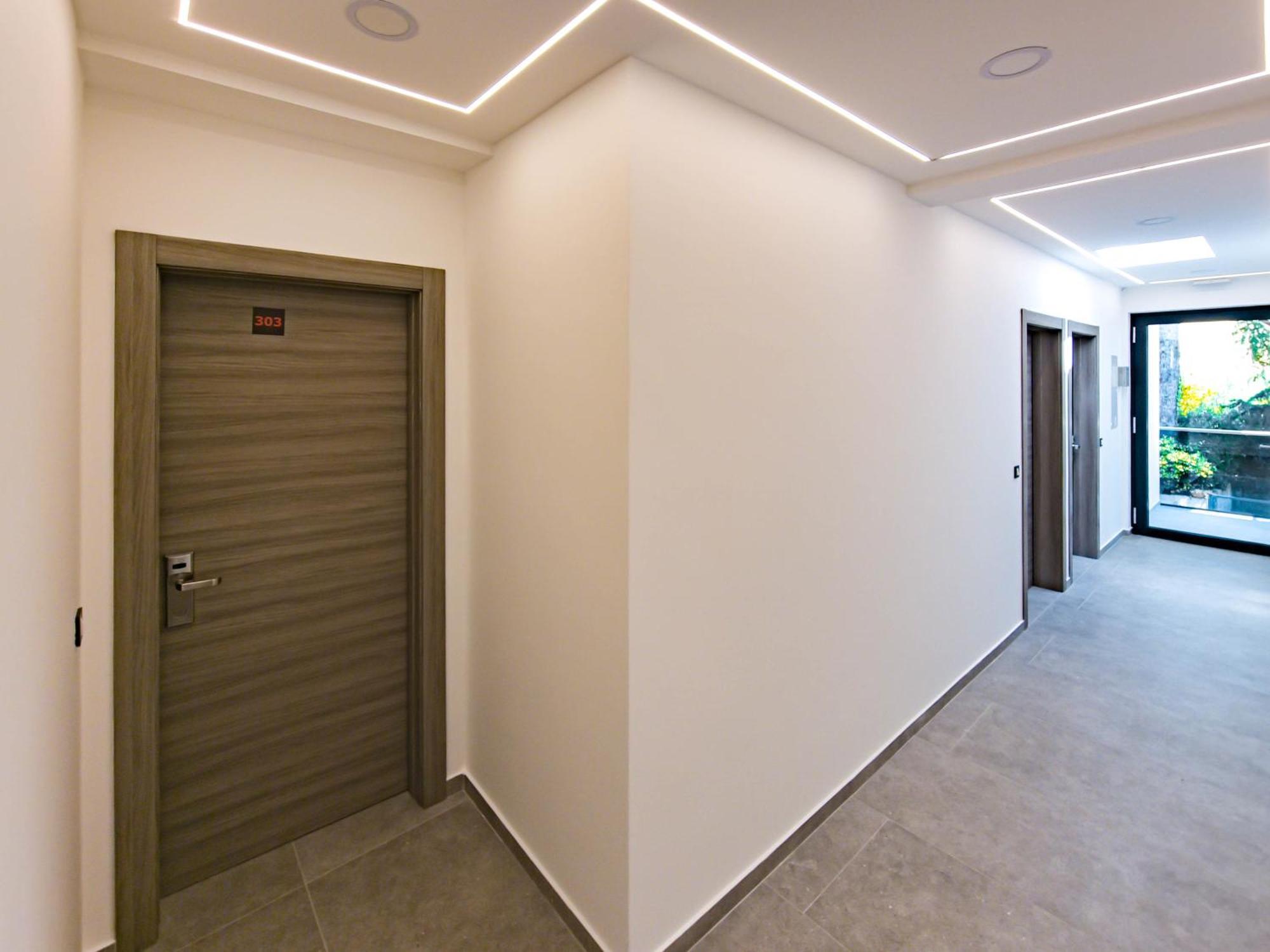 Maresole Beachfront Residence ポレッチ エクステリア 写真